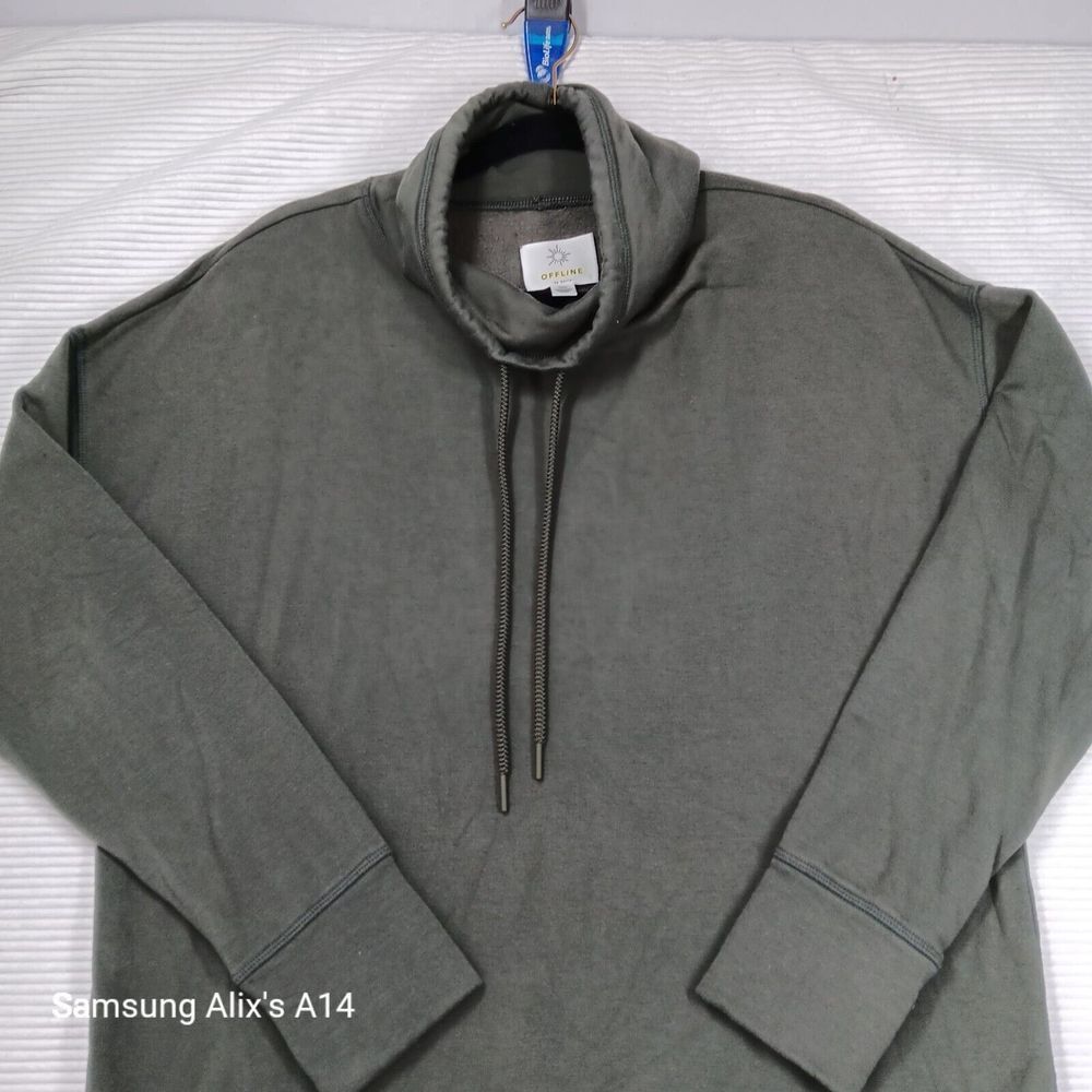 Offline By Aerie Women Medium Snow Day Sweatshirt Olive green Mock Neck Pullover - Picture 2 of 7